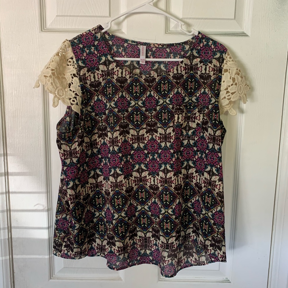 ❗️SALE❗️Women’s top size XXL